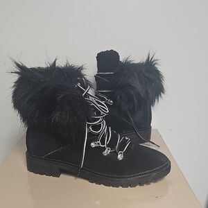 NINE WEST Women's Black Fur-Trimmed Boots size 10½